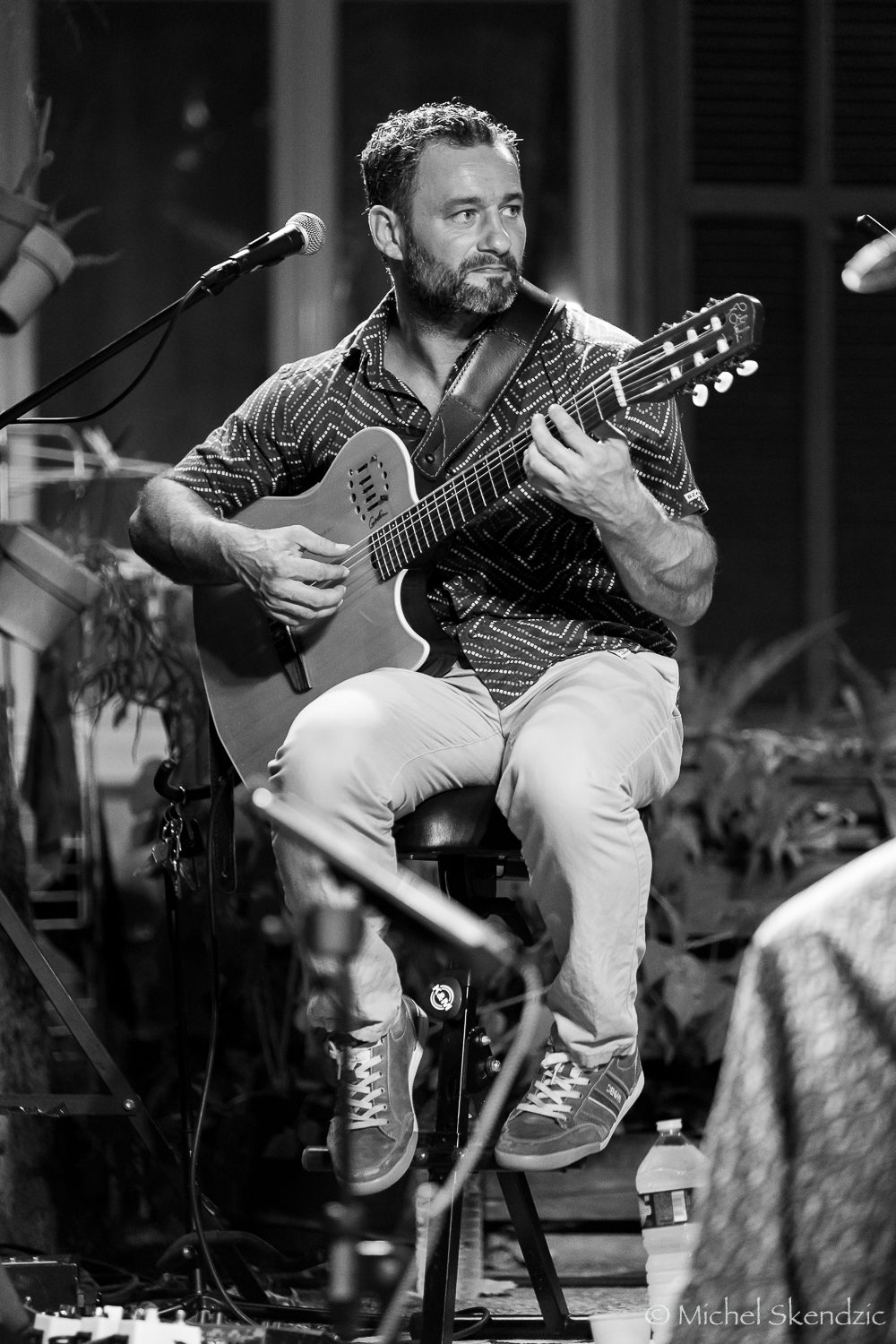 Le guitariste, en concert